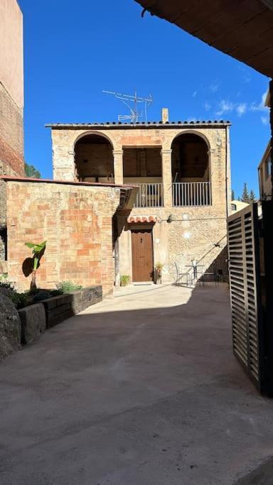 Habitacion Montgros En Casa Cami De Les Aiguees Monistrol De Montserrat Ngoại thất bức ảnh