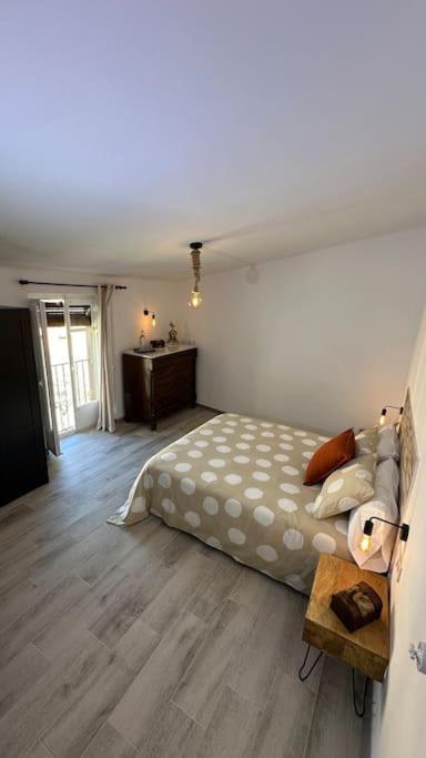 Habitacion Montgros En Casa Cami De Les Aiguees Monistrol De Montserrat Ngoại thất bức ảnh